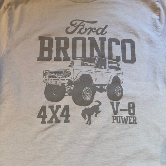 Tee Luv cream neutral Ford Bronco short sleeve shirt SIZE M - Picture 4 of 5